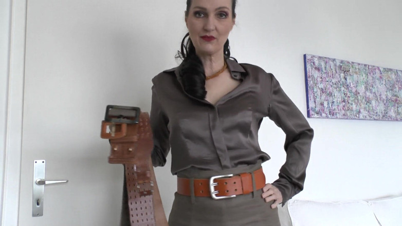 Lady Victoria Valente: Exciting Belt Fitting with a Linen Skirt, Part 1, Lady Victoria...