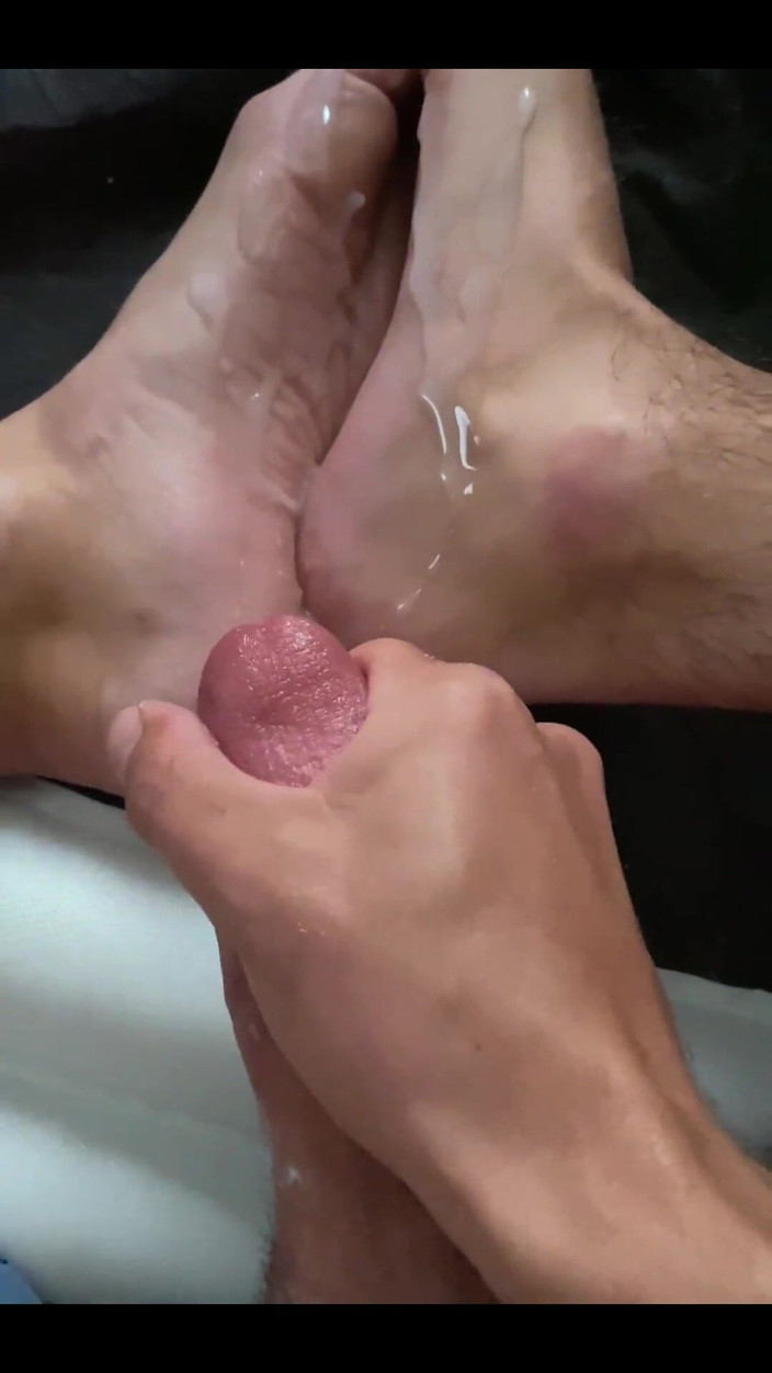 cbtLove: Cum on Young Boy Feet