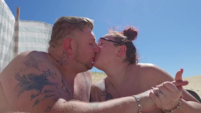 Jimbob Star Straight: Jimbob &amp; Jade Beach Masturbation