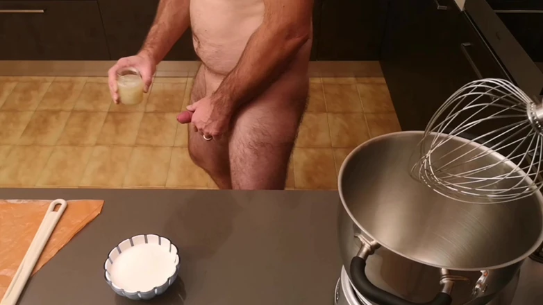 Cicci77: Cicci77 After Masturbating Pedro, Prepares Another Batch of "all Sperm 45" Meringues