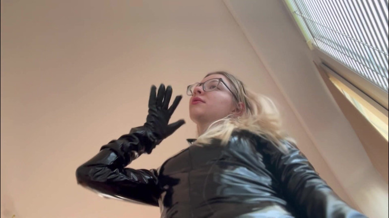 Goddess_Bella_Rae: Kadın egemenliği tanrıçası seni kölesi olarak iddia ediyor - asmr