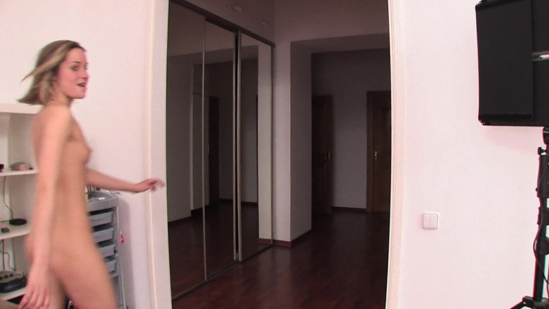 Ass Teen Mouth: Tengoklah, Alexa!