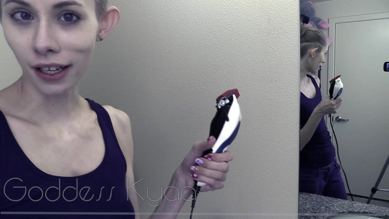 Kyaa Chimera: Bzučení mé boční holení