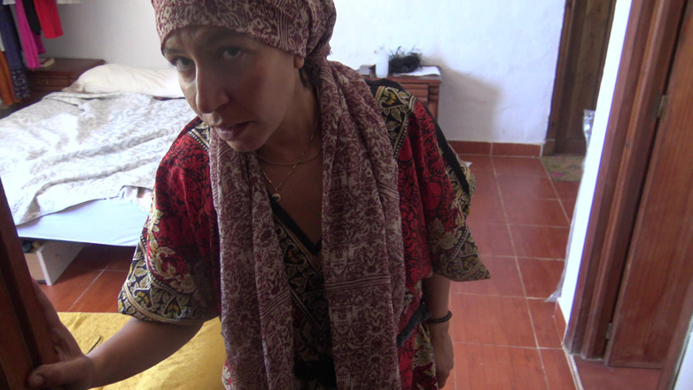 Souzan Halabi: Pelacur Turki berpantat besar membenarkan saya mengongkeknya gaya doggy