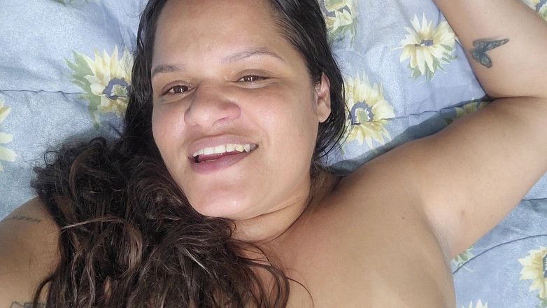 Paty Bumbum: 뿔 달린 똥구멍 너를 모욕할 거야 네 오쟁이 진 남편