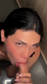 Stepbrother Which Bikini Suits Me Best? He Chose to Undress Me