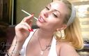 Goddess Misha Goldy: Ich weiß, du bist glücklich, mich wieder rauchen zu sehen!...