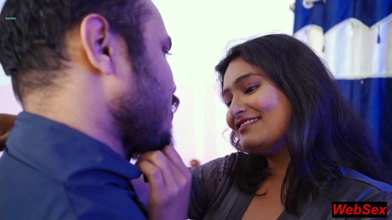 WebSex Premium: ¡El conductor automático se folla a la hermosa pasajera india!...