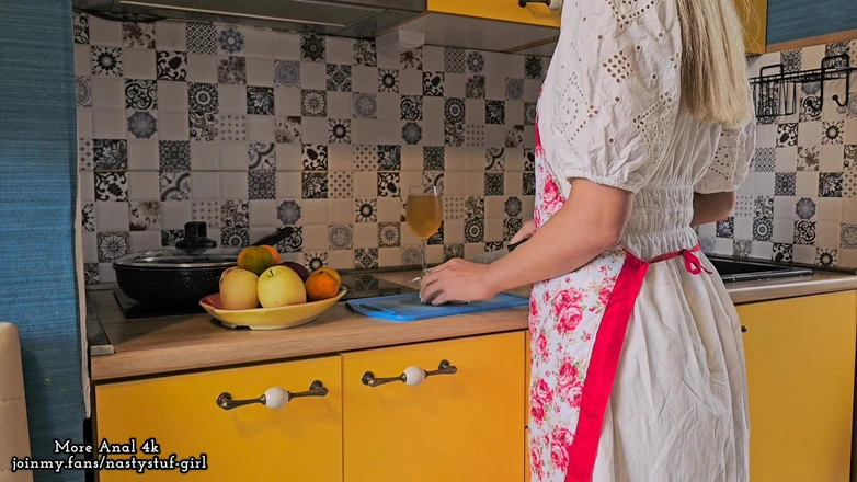 Nastystuf Girl: Amateur Home Porno. Hot Asian Housewife Love Fuck on Kitchen