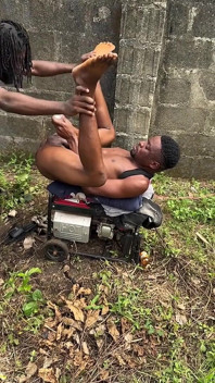 On facetime testuje mojego penisa