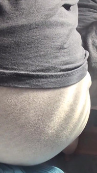 POV-ehefrau Twerking Und Reibt in Trainingshosen