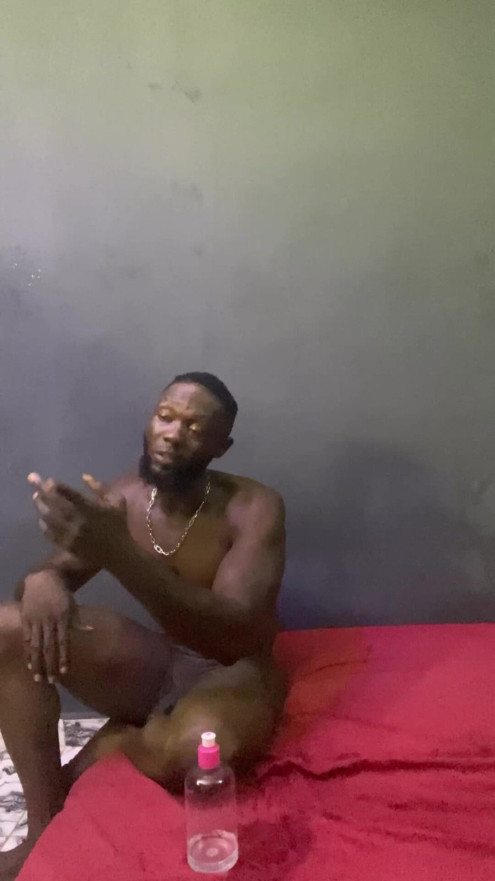 assdriller50: Pedaço musculoso gostava do meu pau