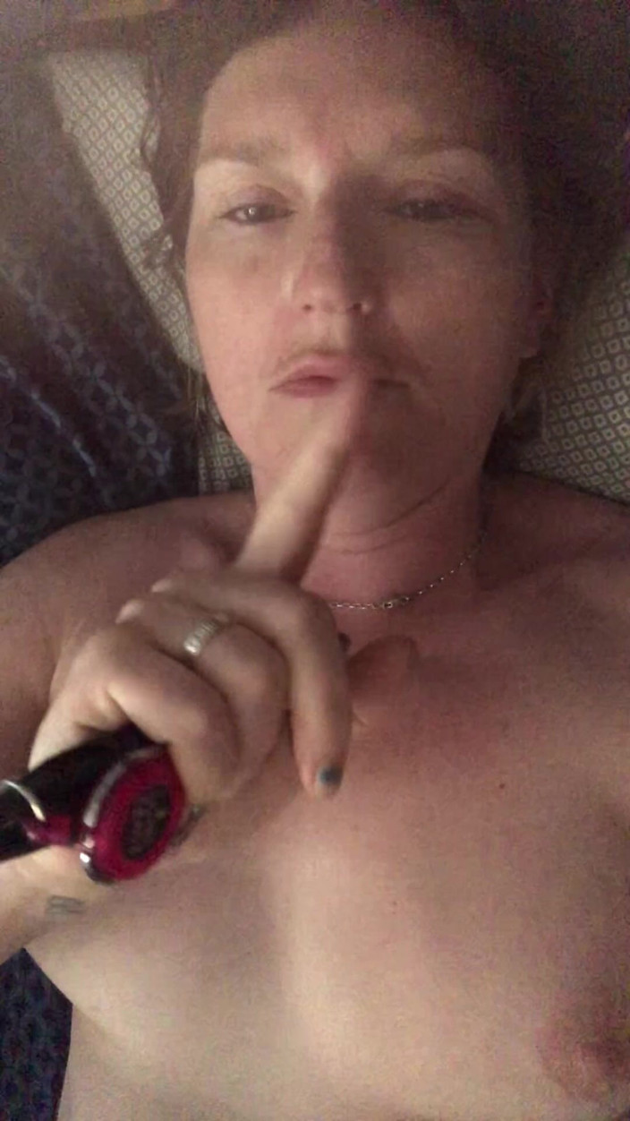 MistressWriggler: Ебать. Ебать! Ебать!!! Черт возьми, что оргазм был интенсивным!