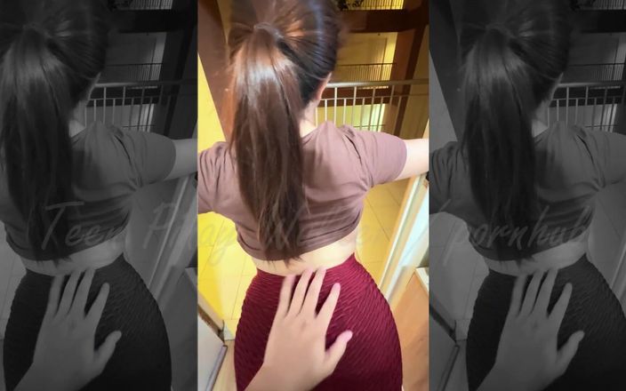 AshleyLevi: Pinay Babe Minanyak Sa Hall Way - Shes to Hot to...