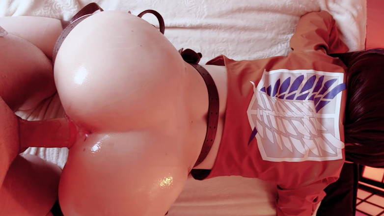 Eva Barbie: 我在继兄弟的女儿工作的时候操他的继兄
