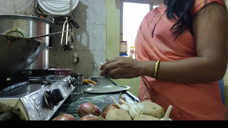 Mumbai Ashu: Ein junge mit zwei mädchen, Mumbai Ashu champa und Raj
