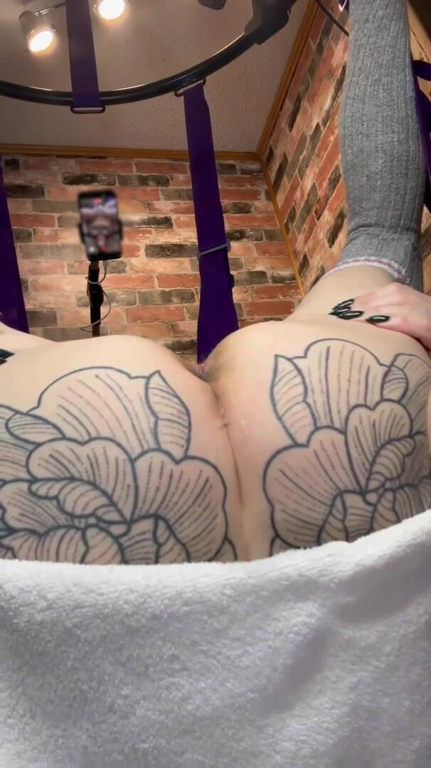 Slave Gigi: Greedy Cunt Swallows the Big Toys Whole