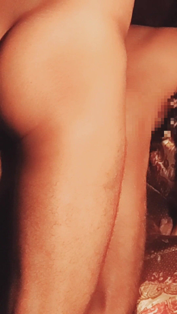 Ahpanal: Anál zezadu s obrovským výstřikem