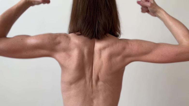 Mistress Mary: Un beau corps tonique te fait jouir