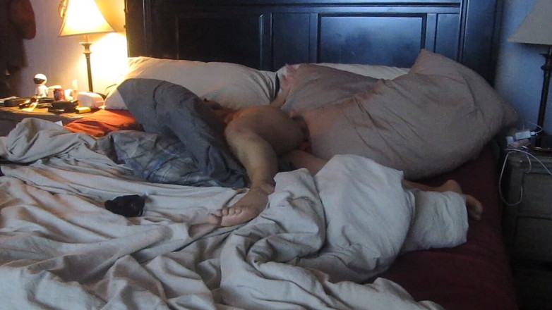 Livin life: Pussy Licking and Solo Pillow Orgasms