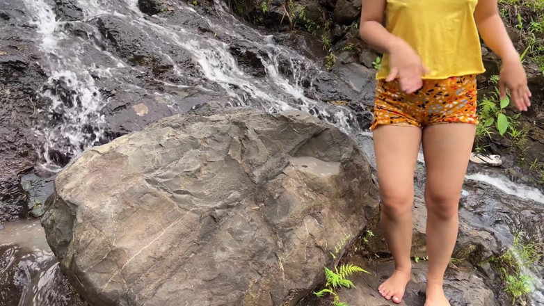 StaccyPh: Teman wanita pinay jangan berada di sini awek seseorang mungkin...