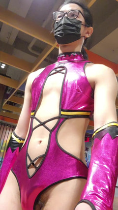 Mileena Exhibitionist Slut in Public