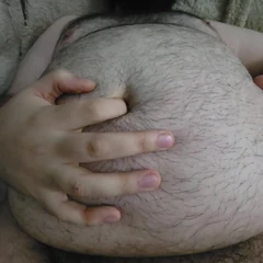Velký medvěd Chub Belly Rub, Prstění bellybutton, požadavek č. 1