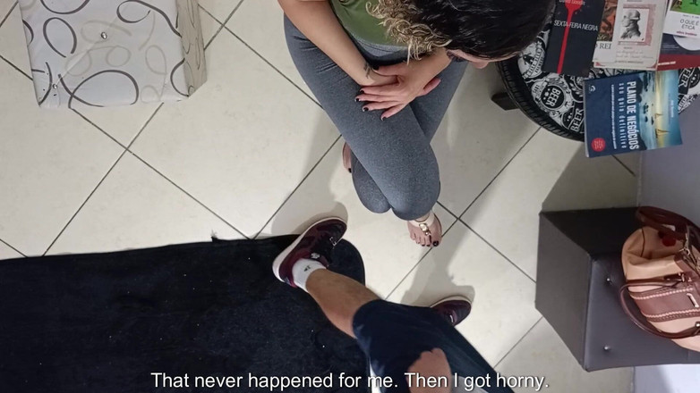 Victor SweetCoupleStories: Onverwachte seks in de wachtkamer met een vreemde.