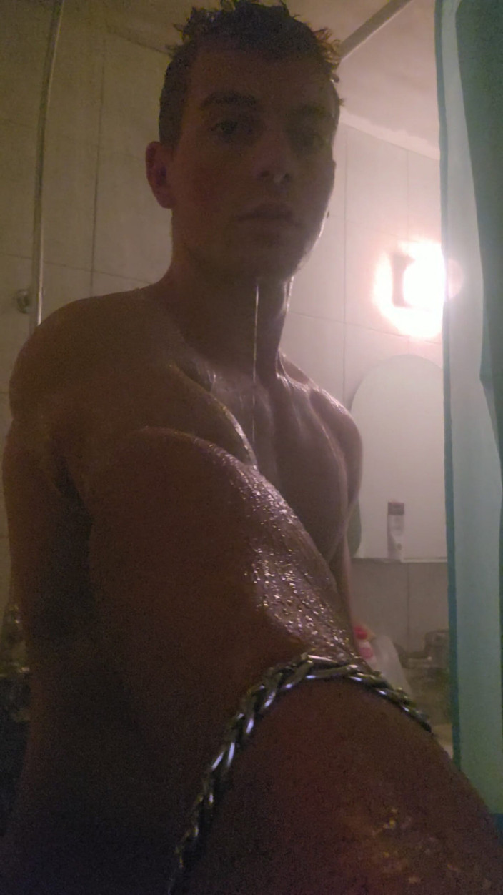 TedyxXx: Hadi birlikte banyo yapalım.