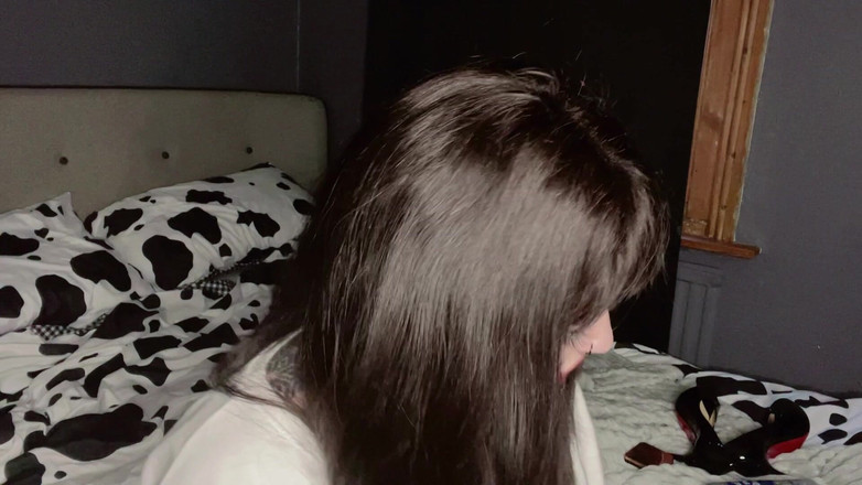 Miss Valentina: Жестокое наказание Wedgie учительницы