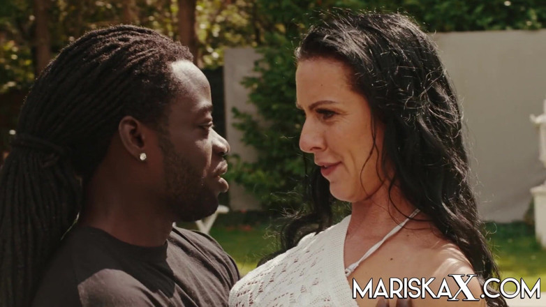 Mariska x: Mariskax TEXAS Patti दो बड़े काले लंडों द्वारा दोहरी भराई
