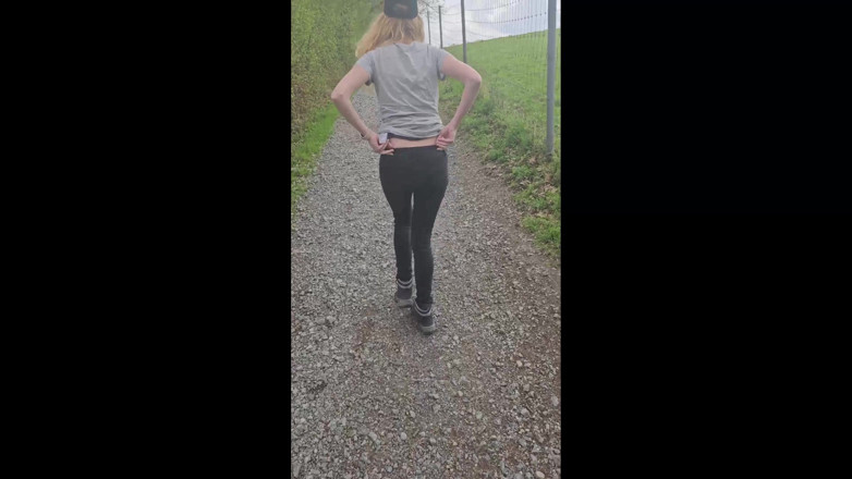 Bikergirl_97: Wędrówka kończy się pieprzeniem samochodu i złapaliśmy!