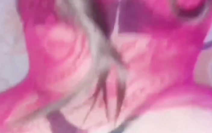 Barbietransxxxx: Chaque fois que j’ai des pensées où je m’exhibe, je...