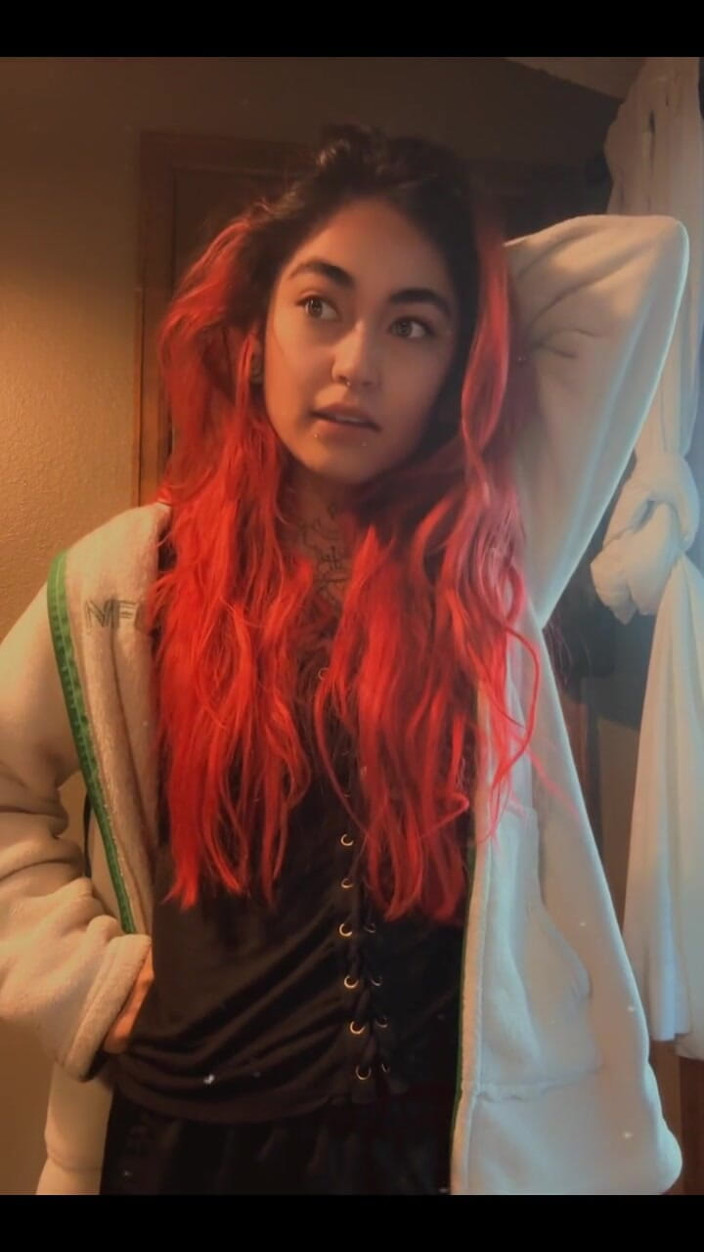 lilRavenFox: A color