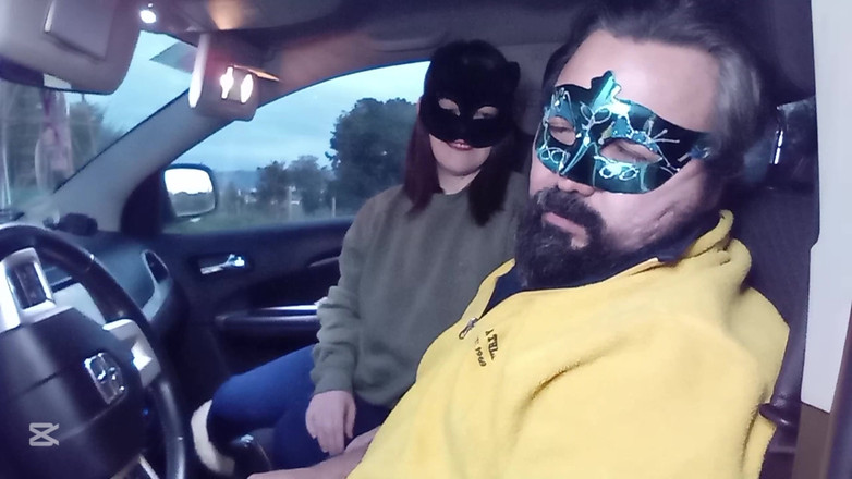 Mois Fantasys: Bofetadas en la cara en el coche