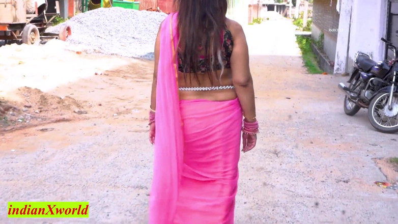Indian Xshot: Bătrânul gangster îmi fute frumoasa mamă vitregă! Mama vitregă milf sex