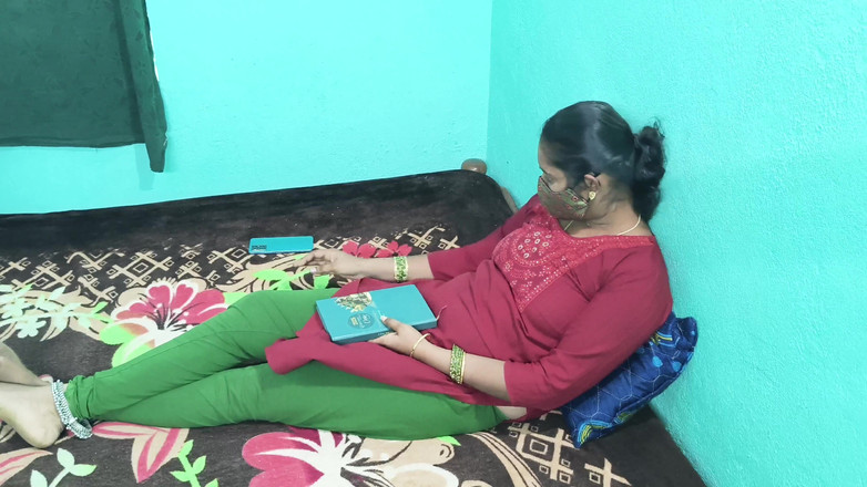 Tamilponnuj: 大学の友達も私も試験準備