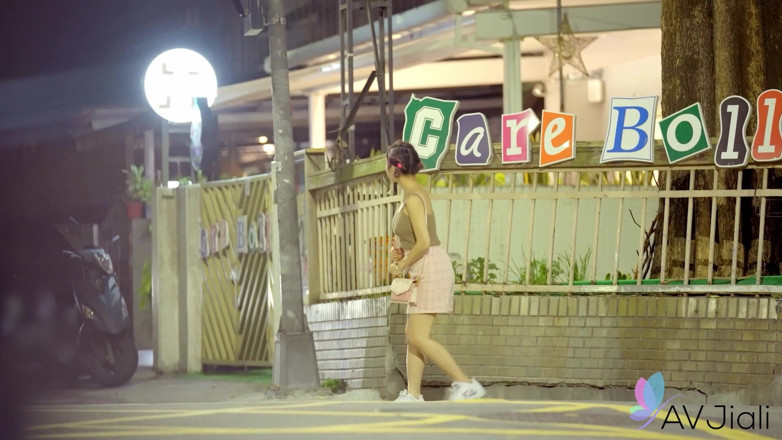 AV Jiali: Li Nana เป็นแฟนสาวสุดร่าน