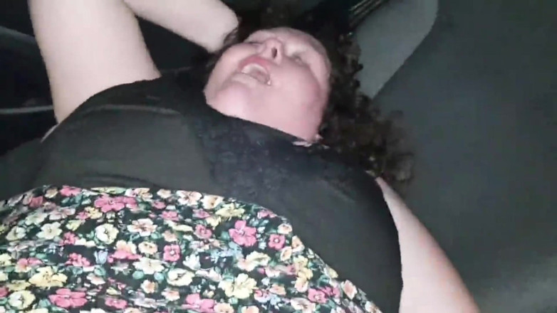 Real homemade BBW BBC porn: Youngenglishw - nata4sex si cewek super semok dientot habis-habisan sama kontol...