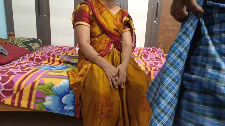 Sexy sindu: Sindu Bhabhi Saree sesso con Devar in camera da letto