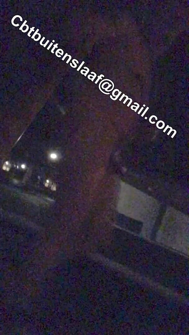 No limit cbt slave: Khỏa thân đi bộ bãi đậu xe trung tâm mua sắm