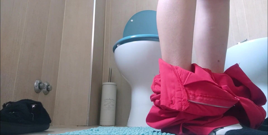 savannahamatoriale: Chantal Channel Needs a Tampax!