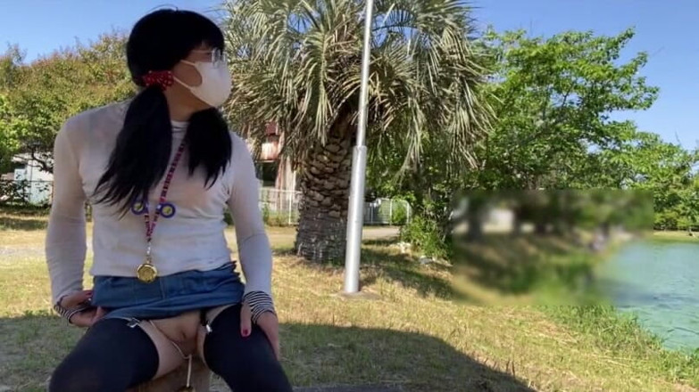 megu2002: No233 釣り人とタックおまんこ露出その２