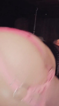 Chica de culo tiffany ciskiss bonita rosa culona follando consolador xxl
