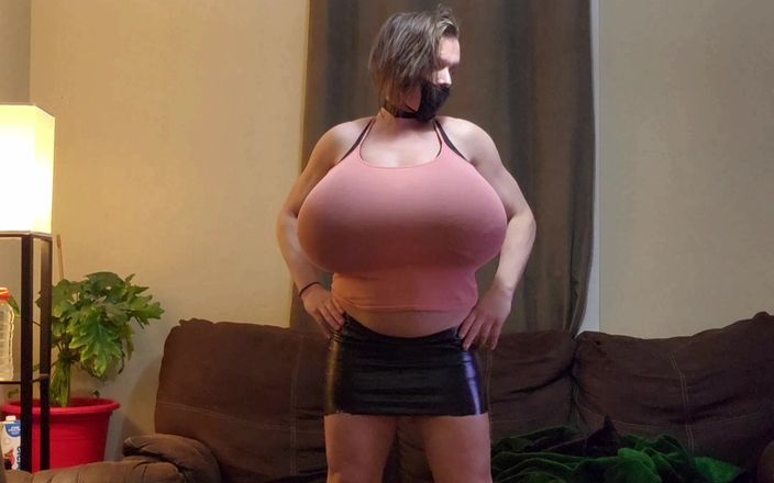 Shannel trav: Shanneltrav बड़े स्तन