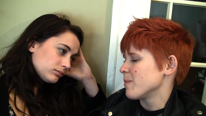 American Idol X: Lesbians orgasm