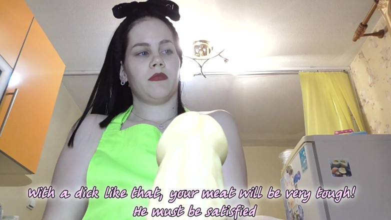 Anna Sky: Giantess gotuje pyszne mięso z cyckami