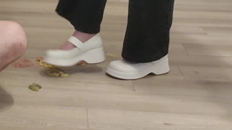Miss jj chose: Stomp avec appartements