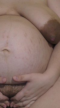 POV: schwangere ehefrau neckt dich mit ihrer betrügenden Schwangerschaft - milchige mari