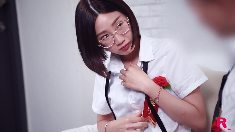 Asian Milfs n Teens: Čínská dobrá studentka se pokazí - Perv milfs n teens